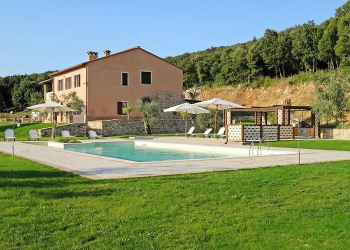 Farmhouse In Montoro Near Montoro Castle