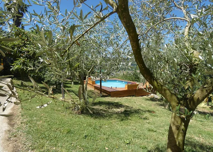 Scappo In Umbria, L'Antico Casale